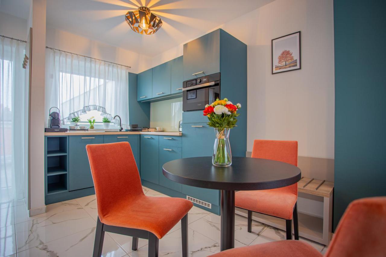 Viktoria Apartman Gyula Ngoại thất bức ảnh