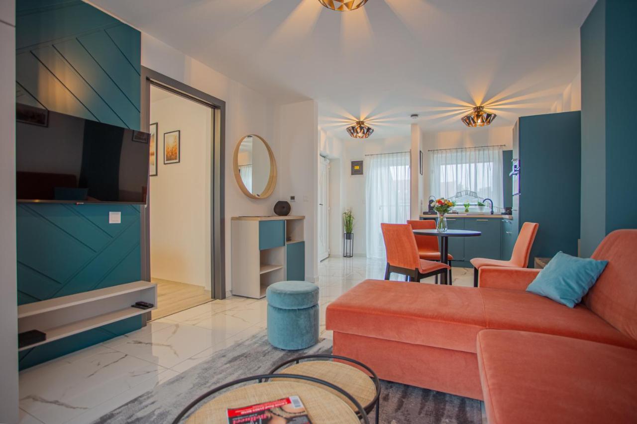 Viktoria Apartman Gyula Ngoại thất bức ảnh