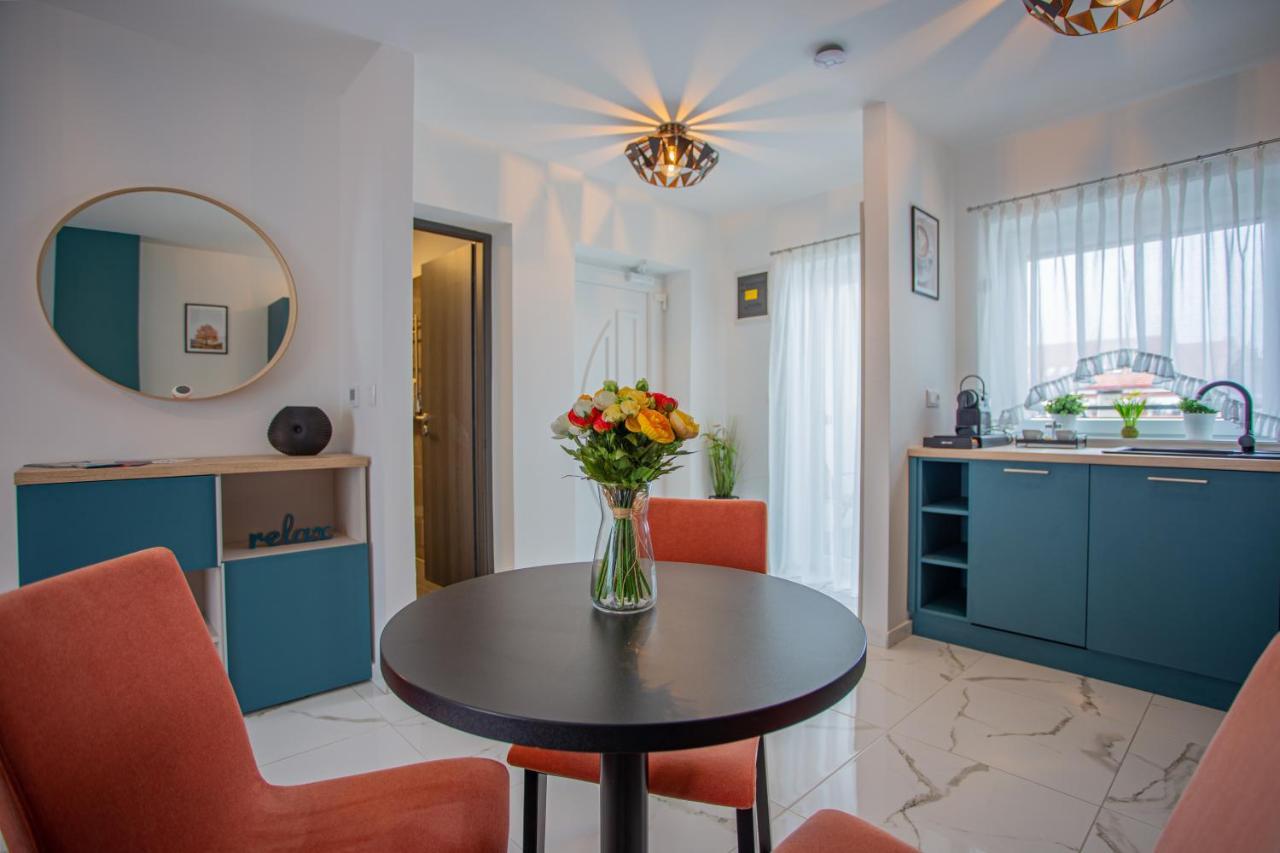 Viktoria Apartman Gyula Ngoại thất bức ảnh