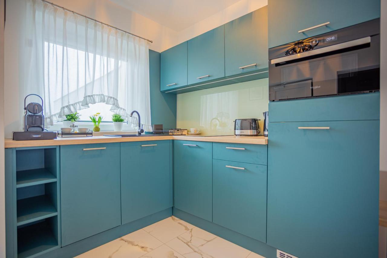 Viktoria Apartman Gyula Ngoại thất bức ảnh